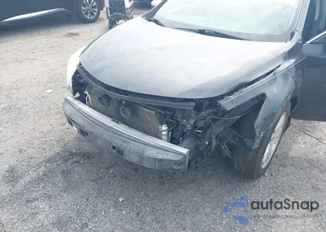 2015 Nissan Altima 2.5 S z USA, uszkodzony, nr VIN 1N4AL3AP7FN402737